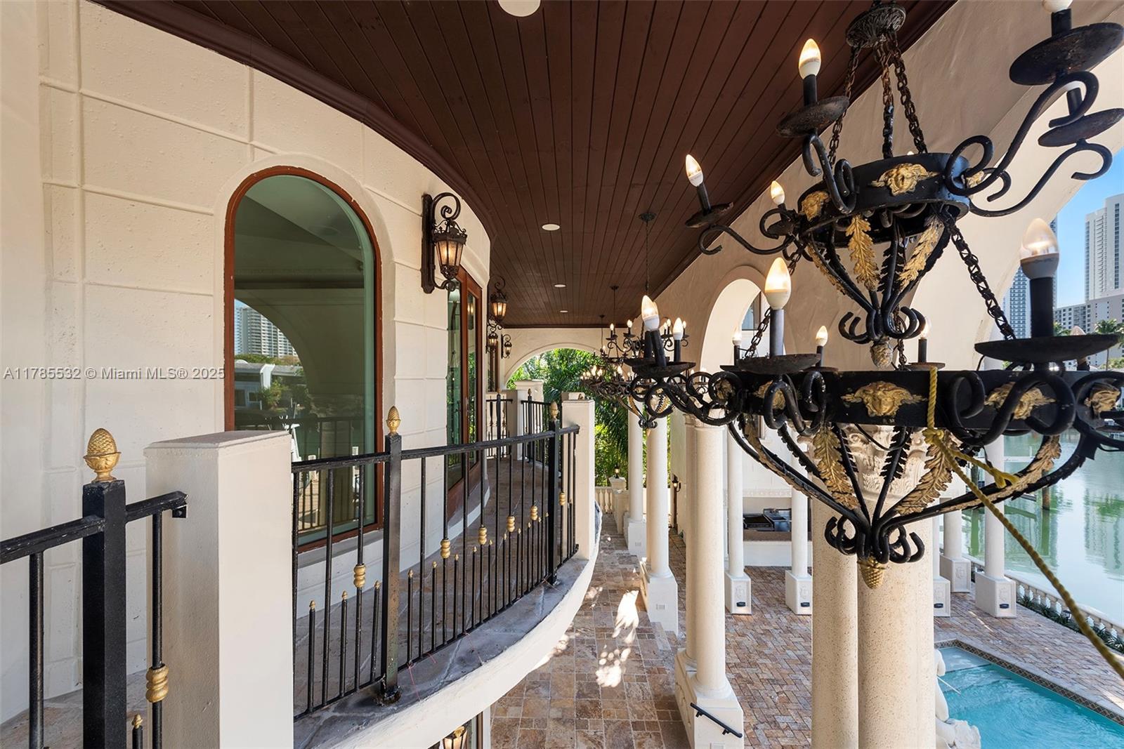 ATLANTIC ISLAND - Residential
