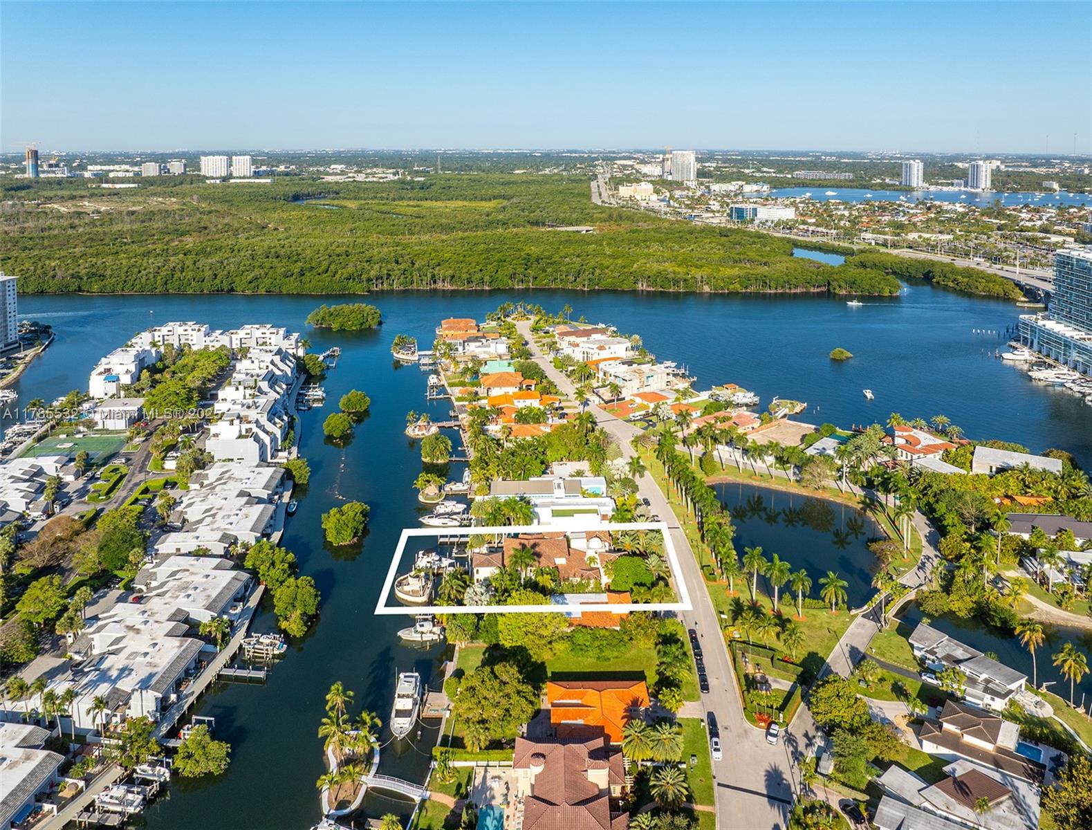 ATLANTIC ISLAND - Residential