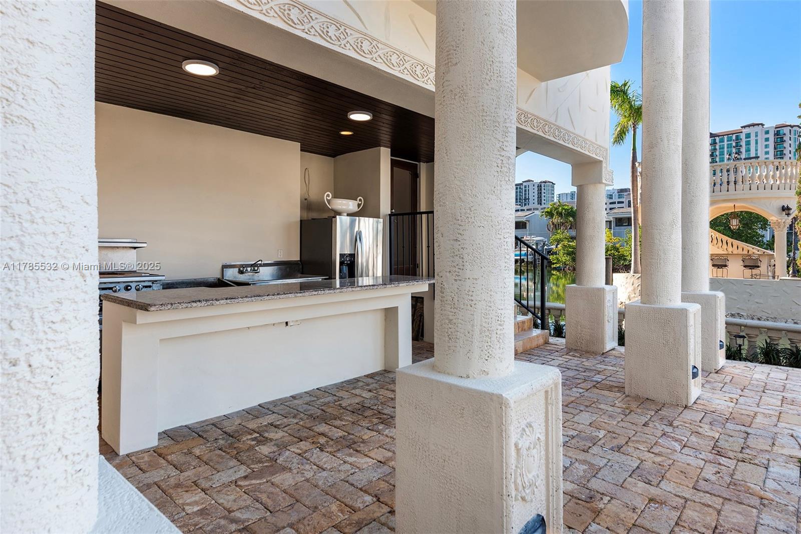 ATLANTIC ISLAND - Residential