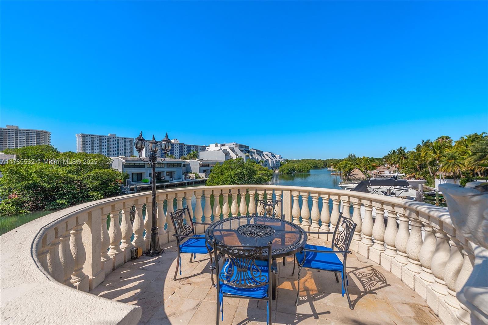 ATLANTIC ISLAND - Residential