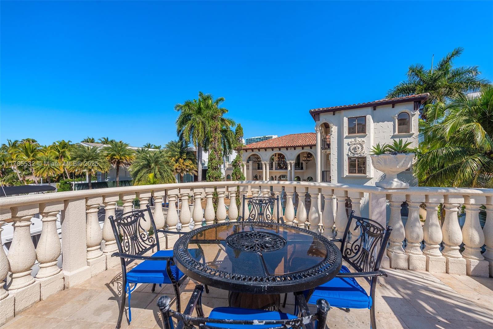 ATLANTIC ISLAND - Residential