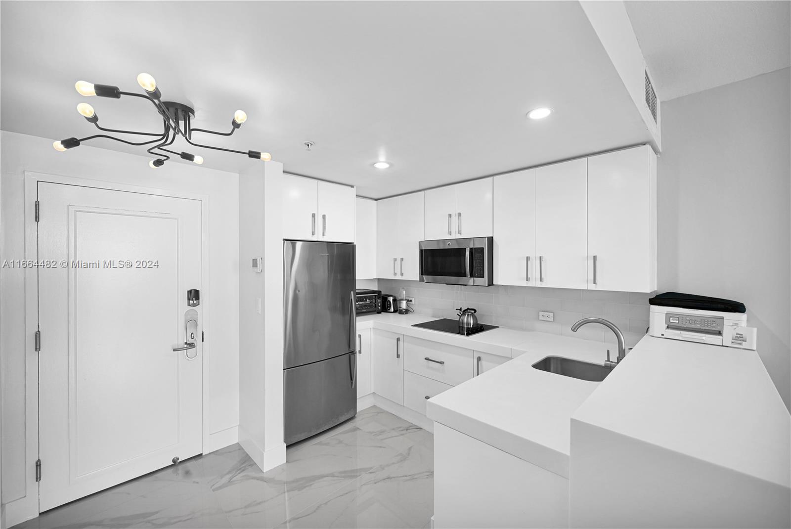 SOLE CONDO - Residential