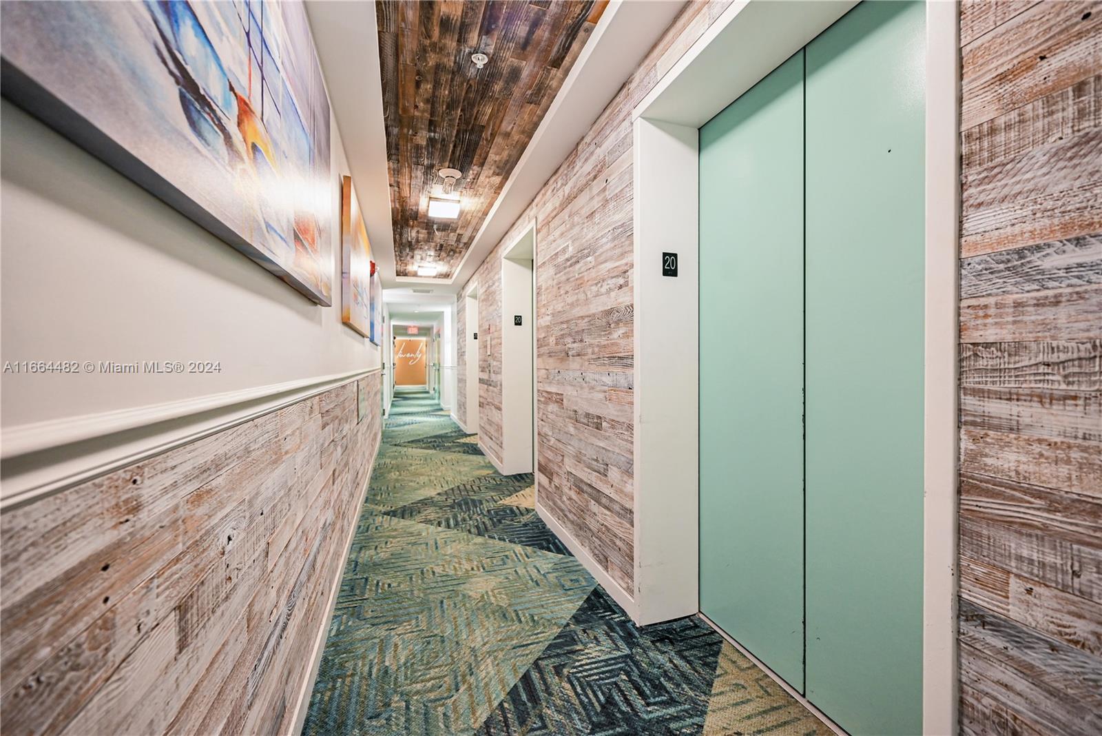SOLE CONDO - Residential