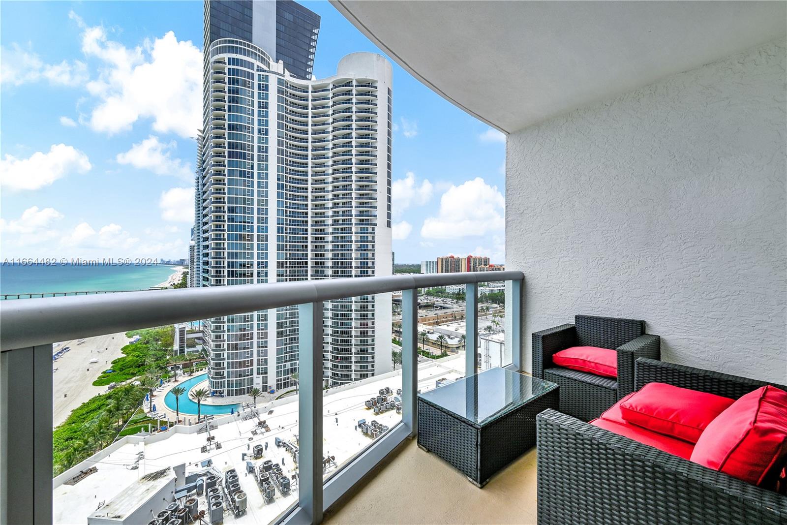 SOLE CONDO - Residential