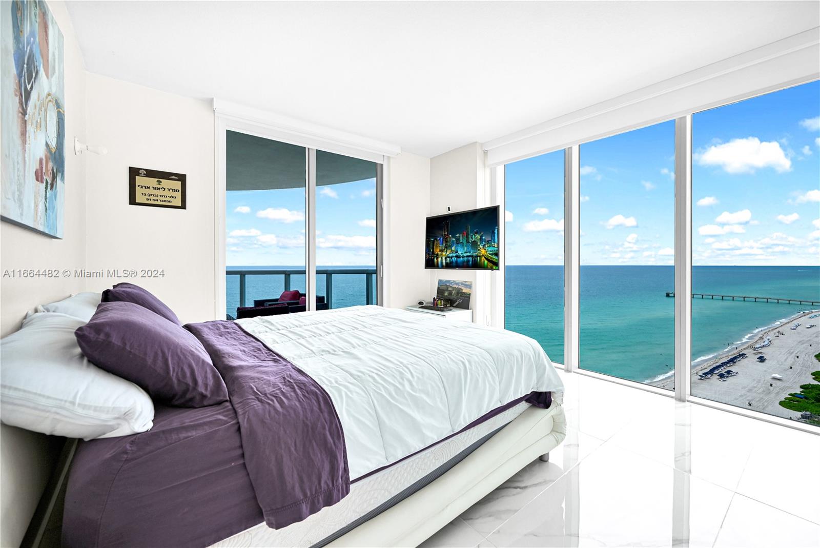 SOLE CONDO - Residential