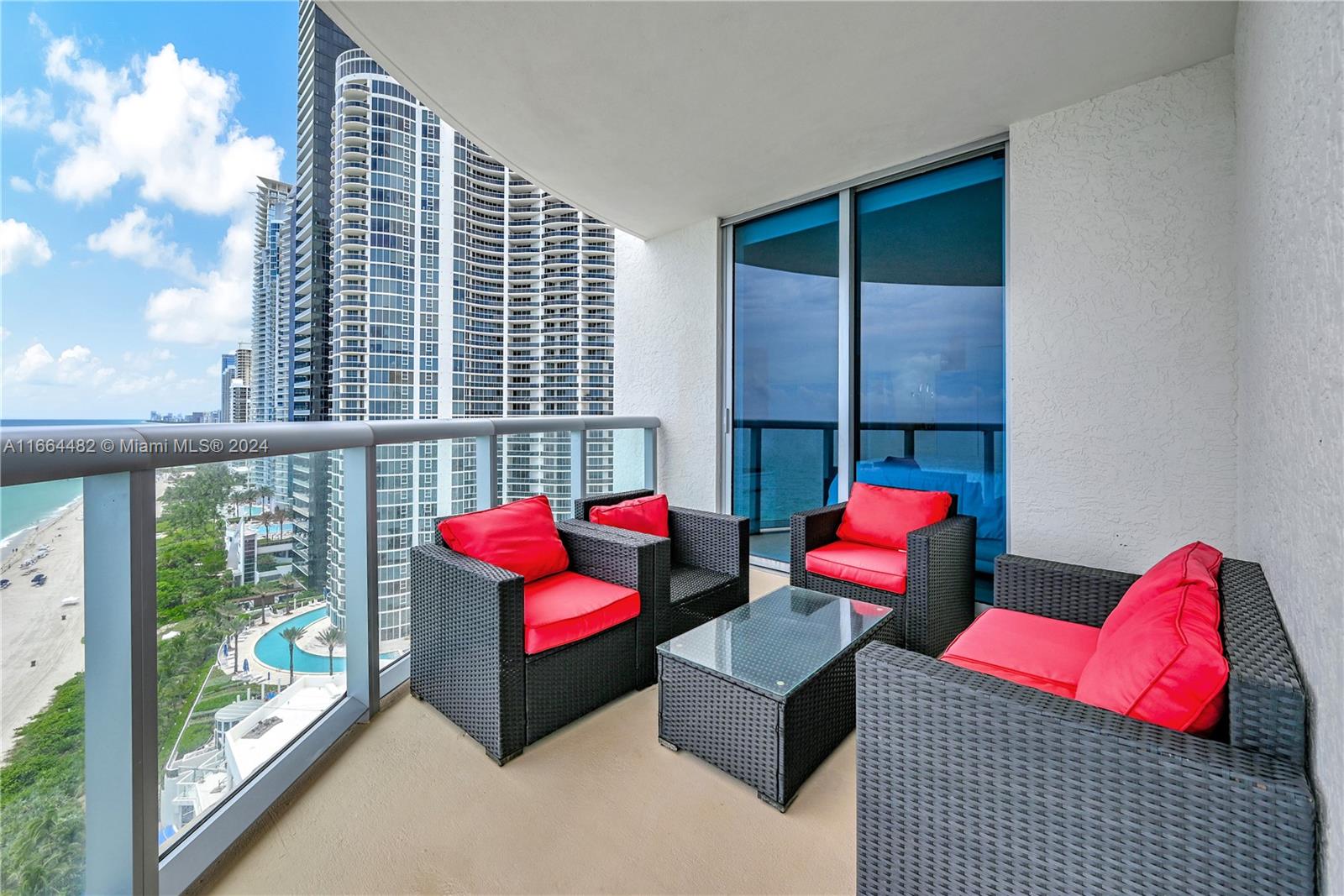 SOLE CONDO - Residential
