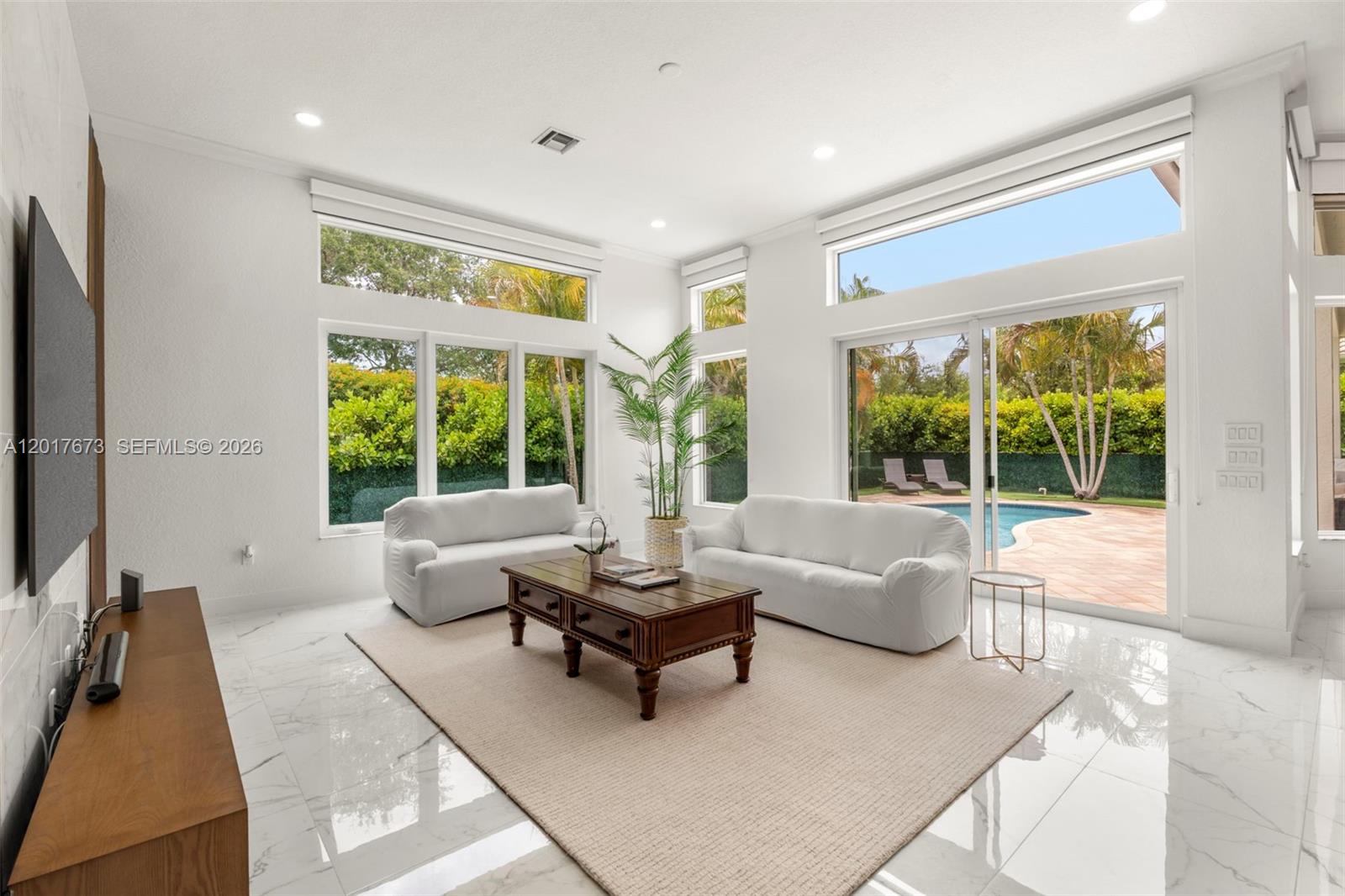 SUNSET LAKES PLAT TWO - Residential