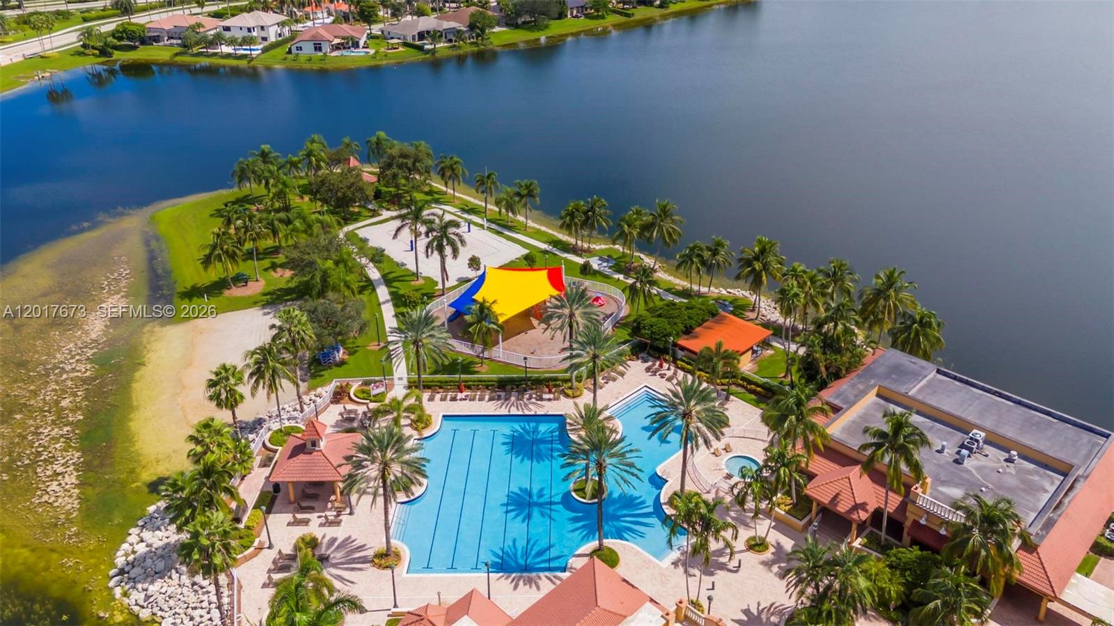 SUNSET LAKES PLAT TWO - Residential