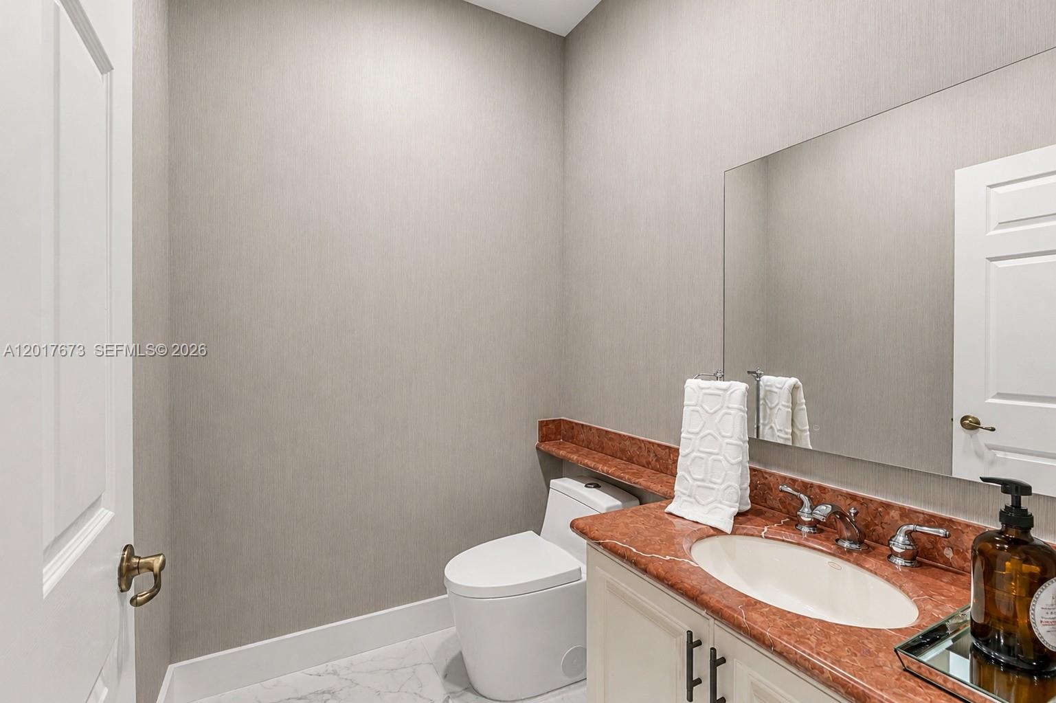SUNSET LAKES PLAT TWO - Residential