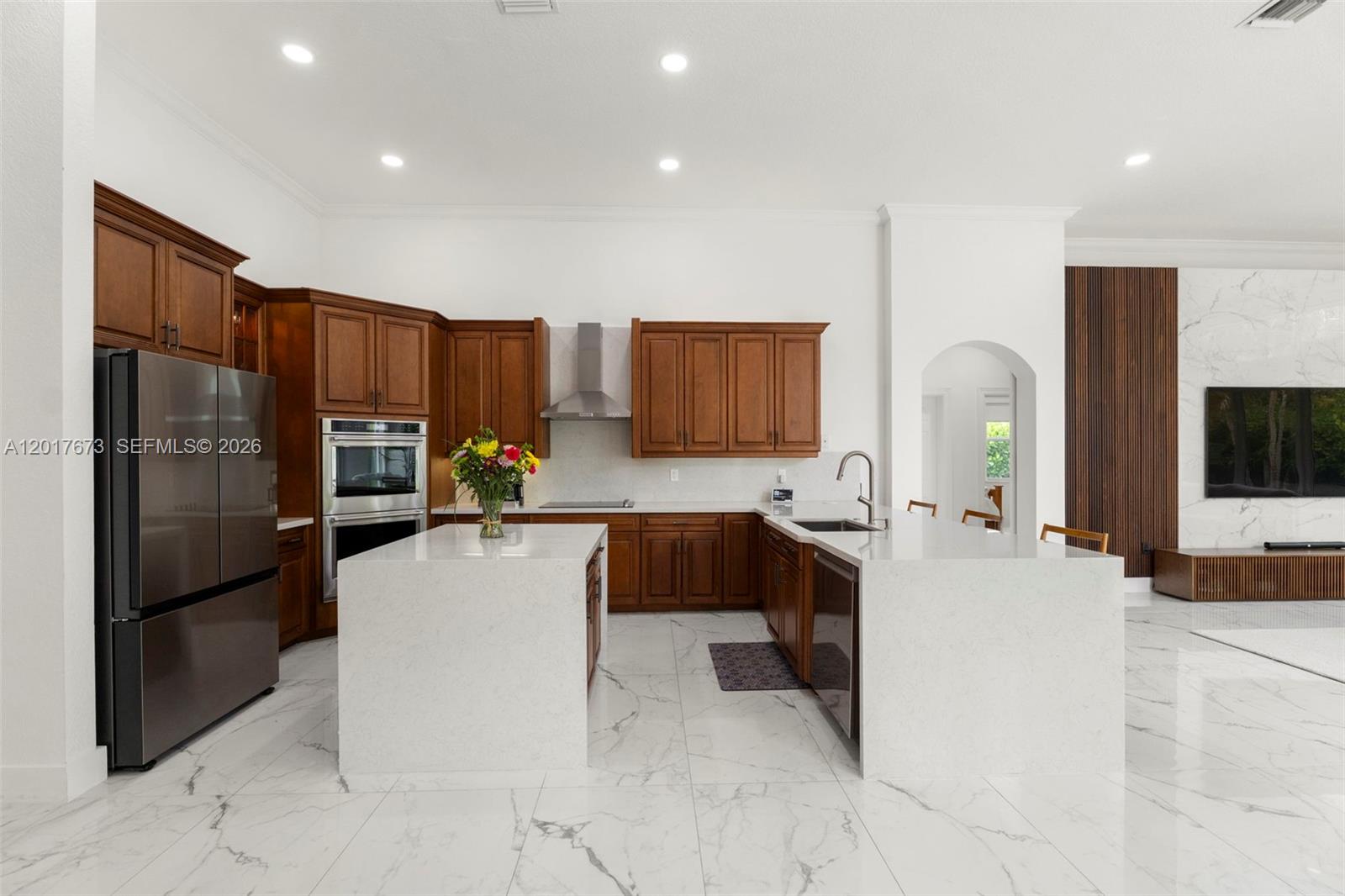 SUNSET LAKES PLAT TWO - Residential