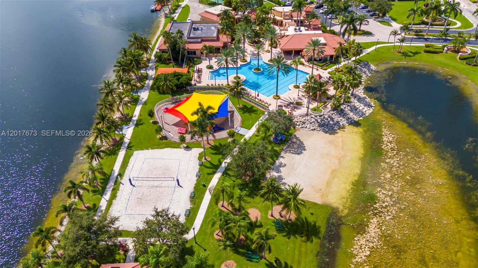SUNSET LAKES PLAT TWO - Residential
