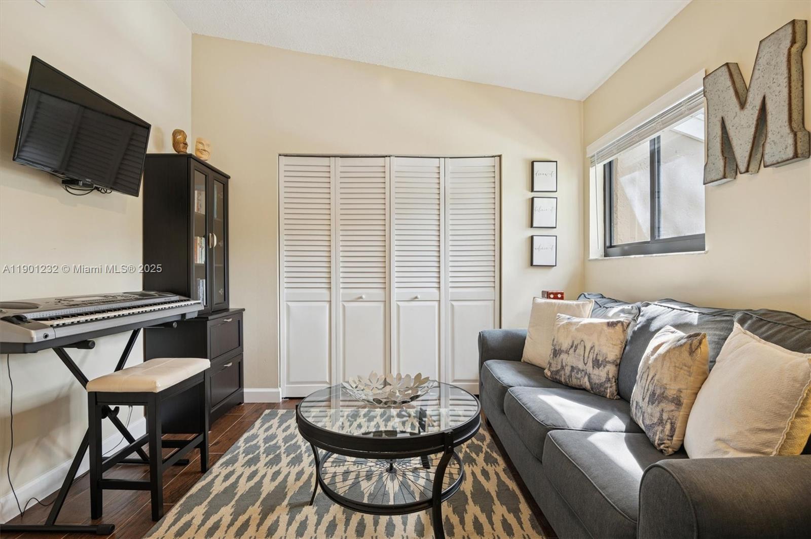 SADDLE-UP PLAT - Residential