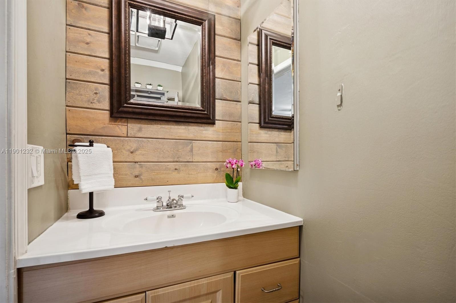 SADDLE-UP PLAT - Residential