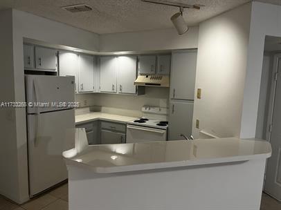 Property for Sale at 3360 N Pinewalk Dr N 1315, Margate, Broward County, Florida - Bedrooms: 1 
Bathrooms: 1  - $189,900
