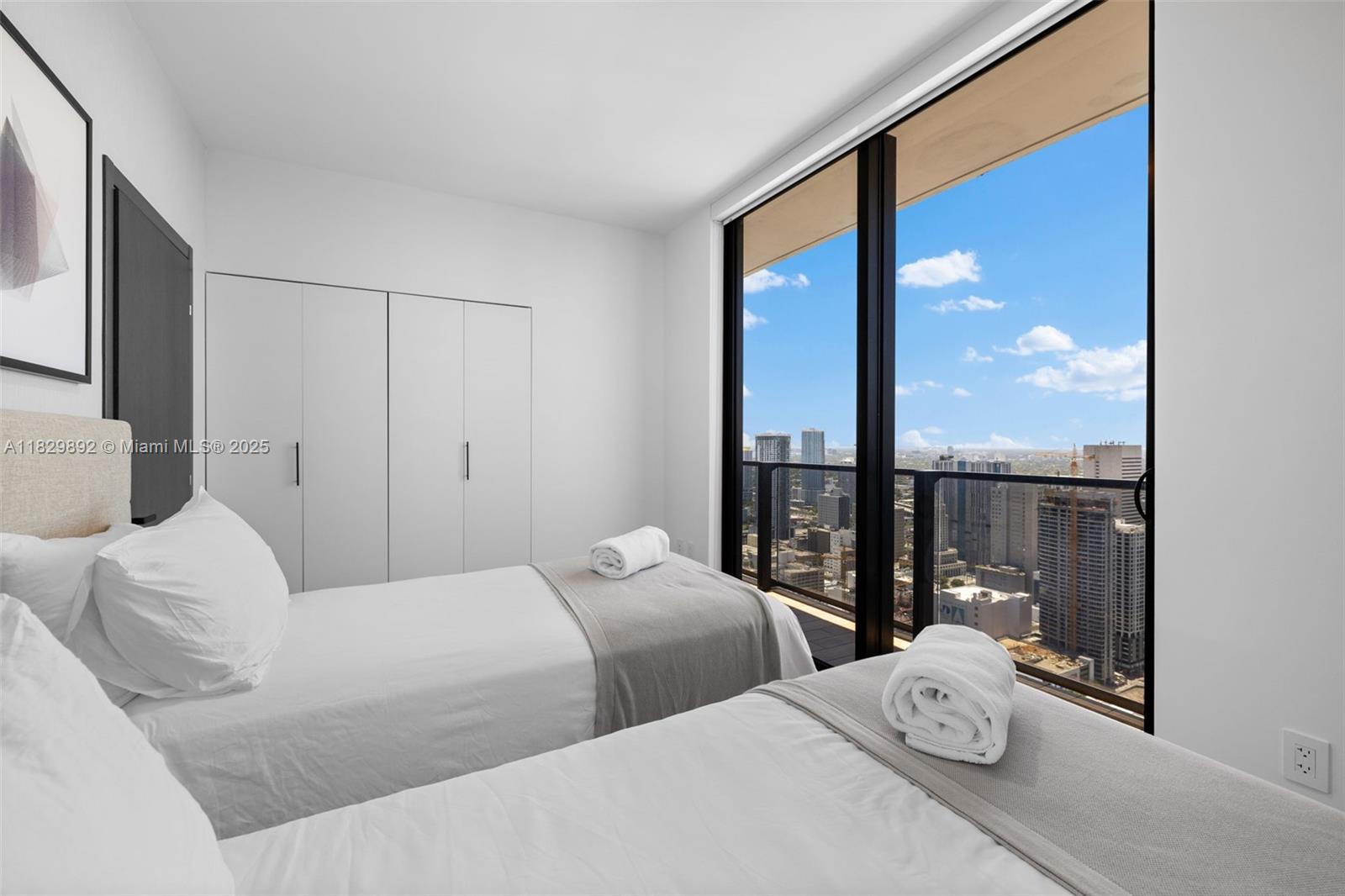 MAP OF MIAMI DADE CO. FL. - Residential Lease