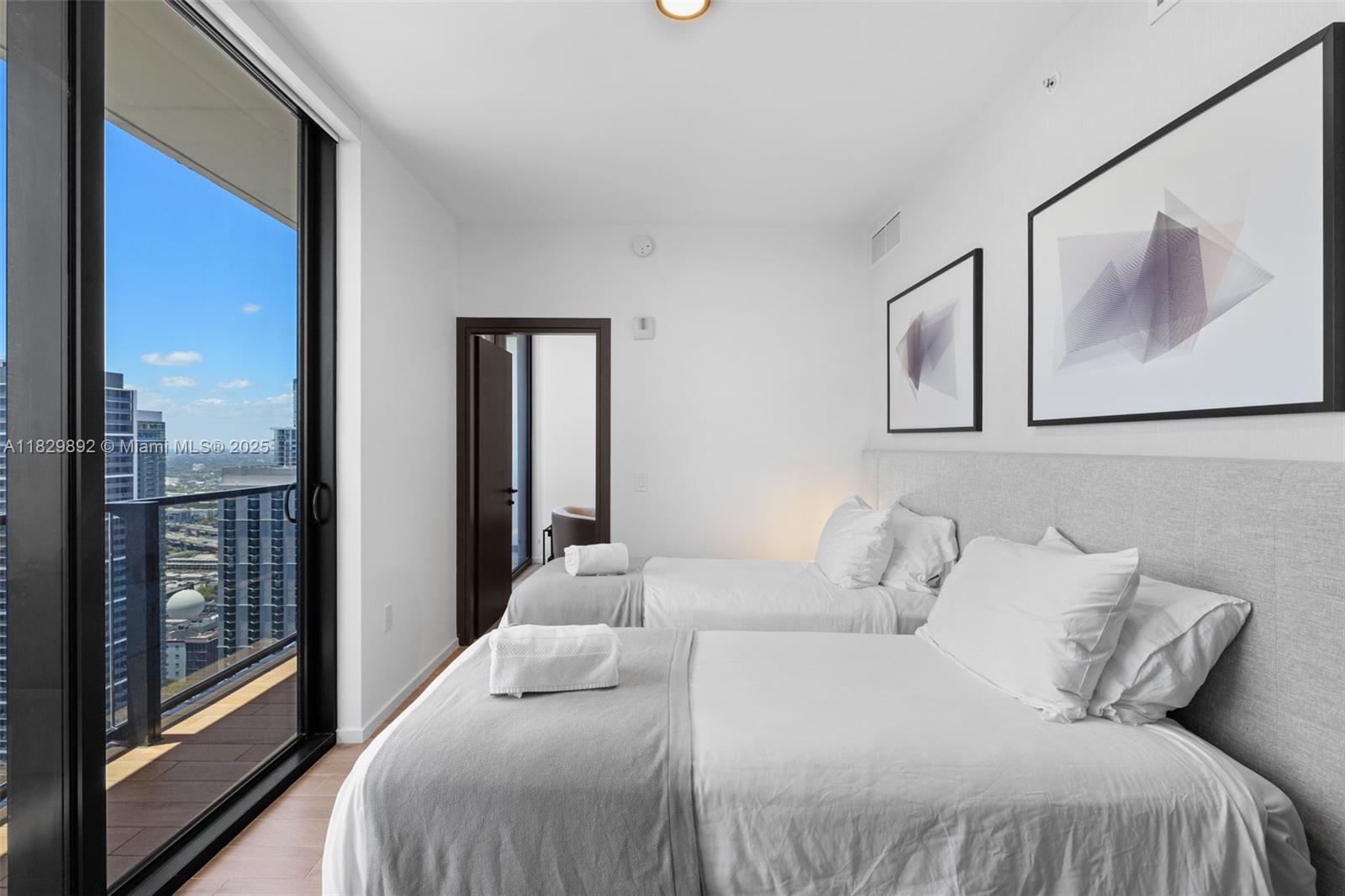 MAP OF MIAMI DADE CO. FL. - Residential Lease