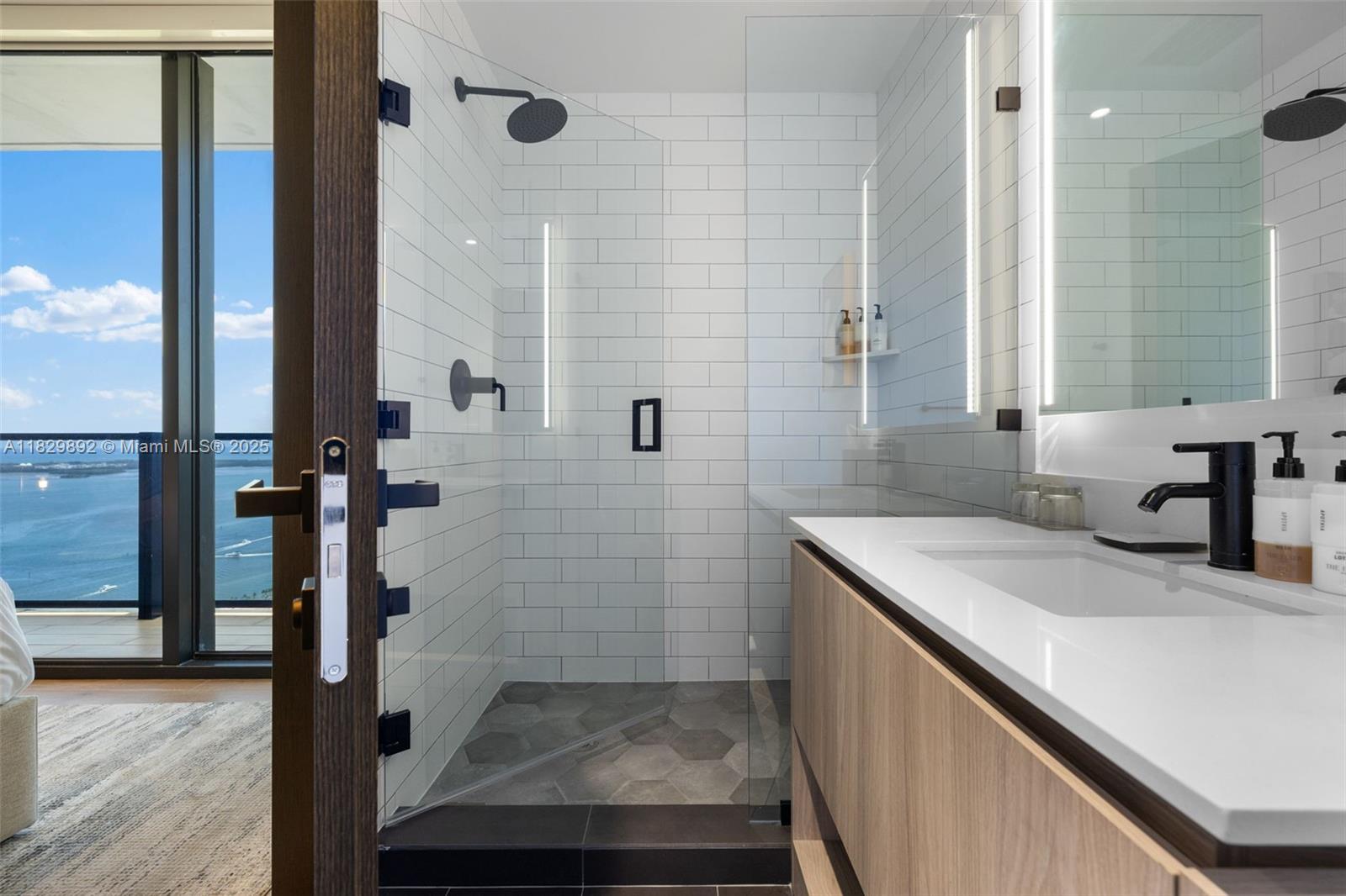 MAP OF MIAMI DADE CO. FL. - Residential Lease