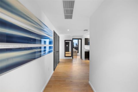 398 NE 5th St 4418 Miami FL 33132