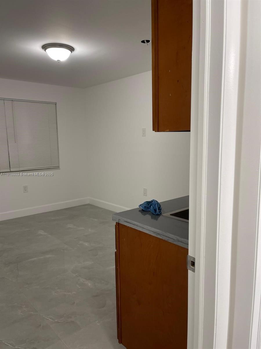 BROADVIEW PARK - Residential