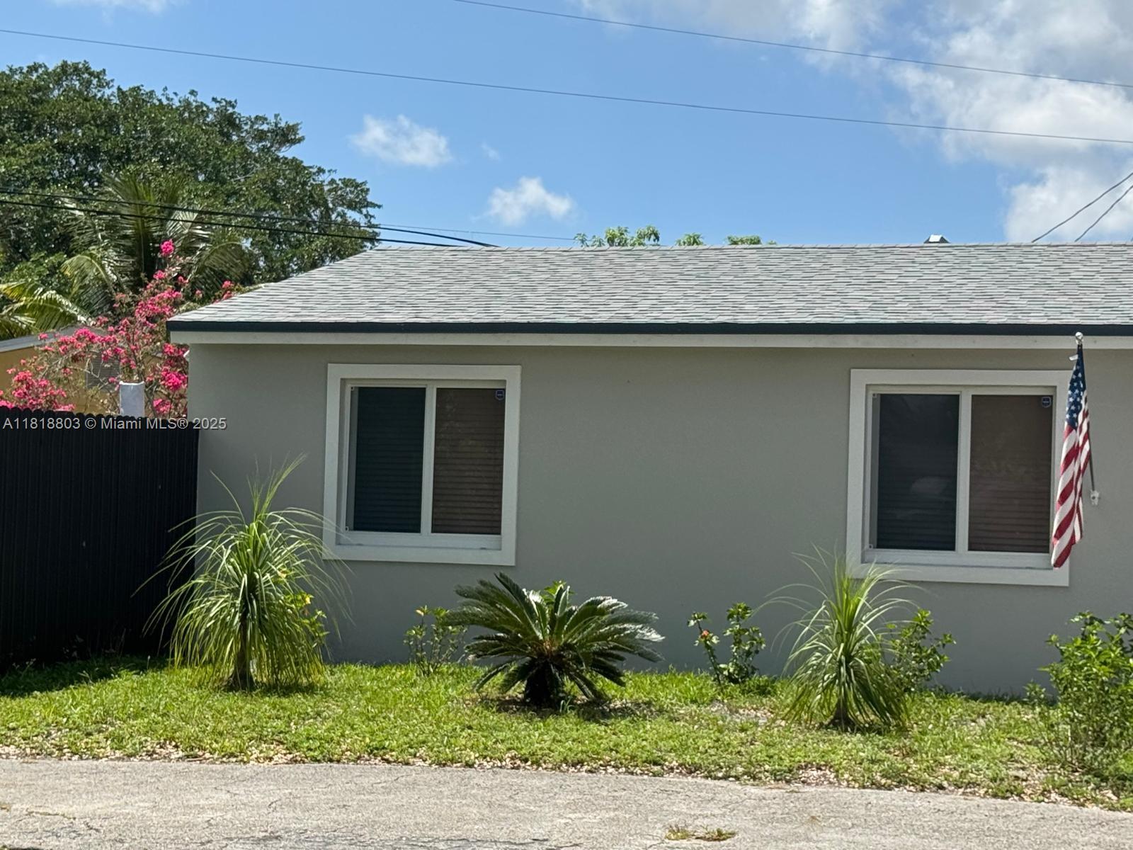 BROADVIEW PARK - Residential