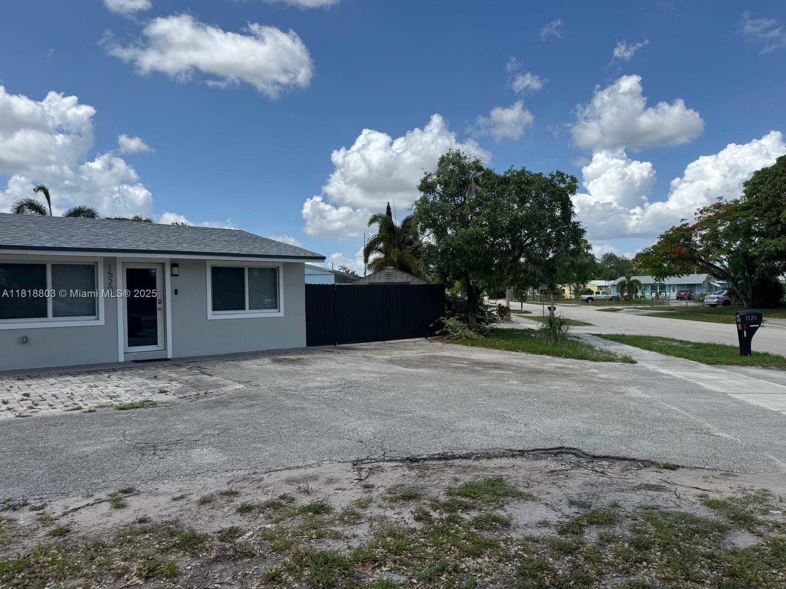 BROADVIEW PARK - Residential