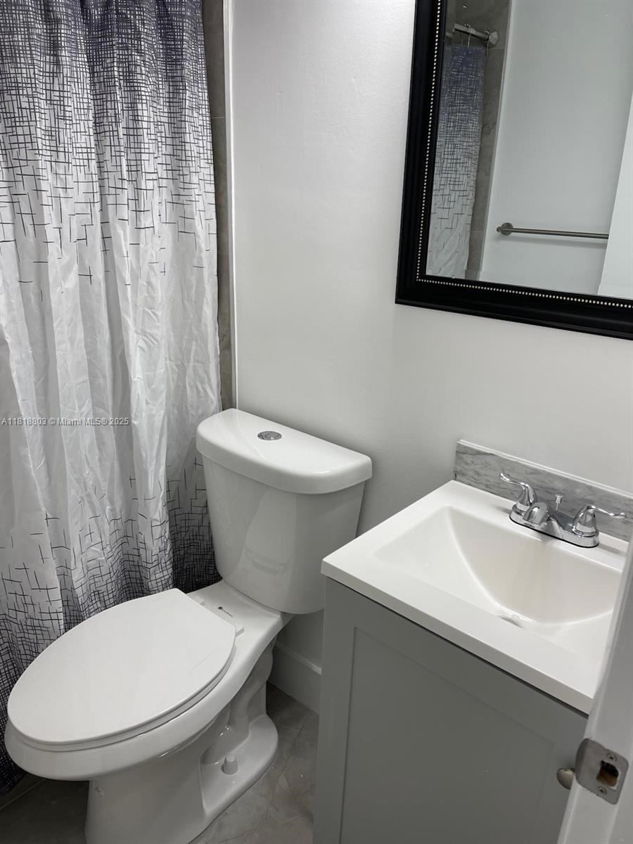 BROADVIEW PARK - Residential