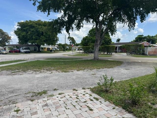 Property for Sale at 1520 Sw 48th Ave, Fort Lauderdale, Broward County, Florida - Bedrooms: 5 
Bathrooms: 4  - $600,000