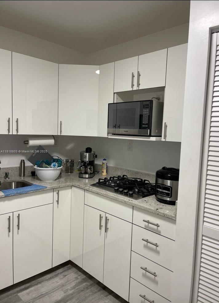 BROADVIEW PARK - Residential