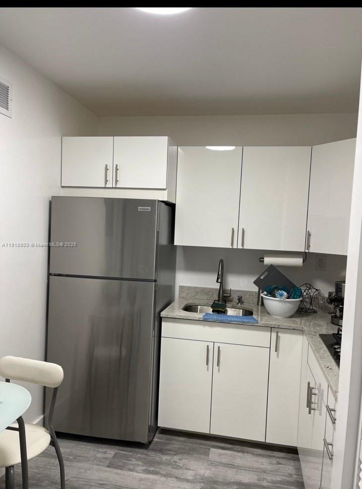 BROADVIEW PARK - Residential