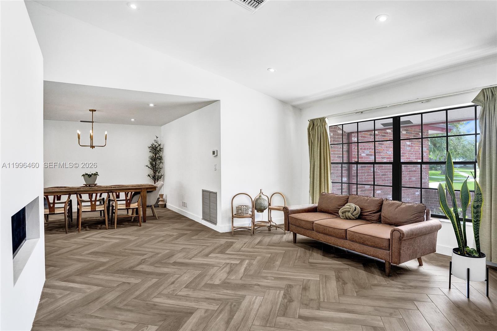 BOCA CHASE SEC 4 - Residential