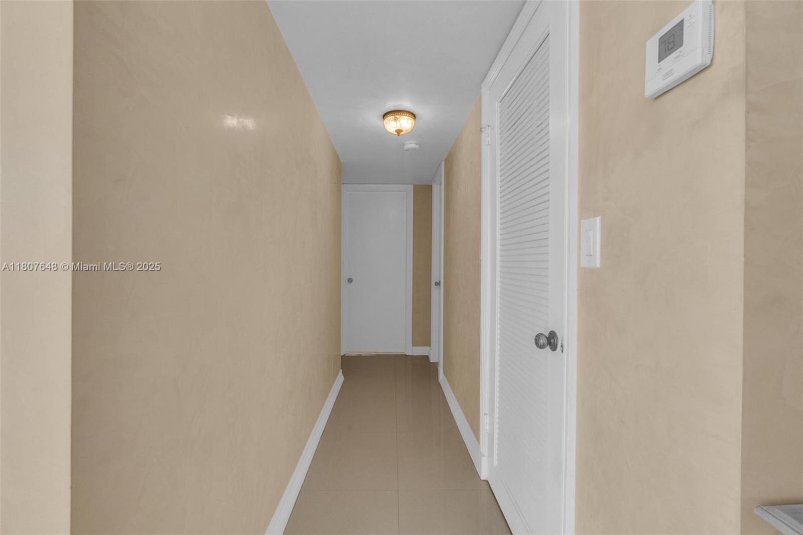 IMPERIAL TOWERS NORTH CON - Residential