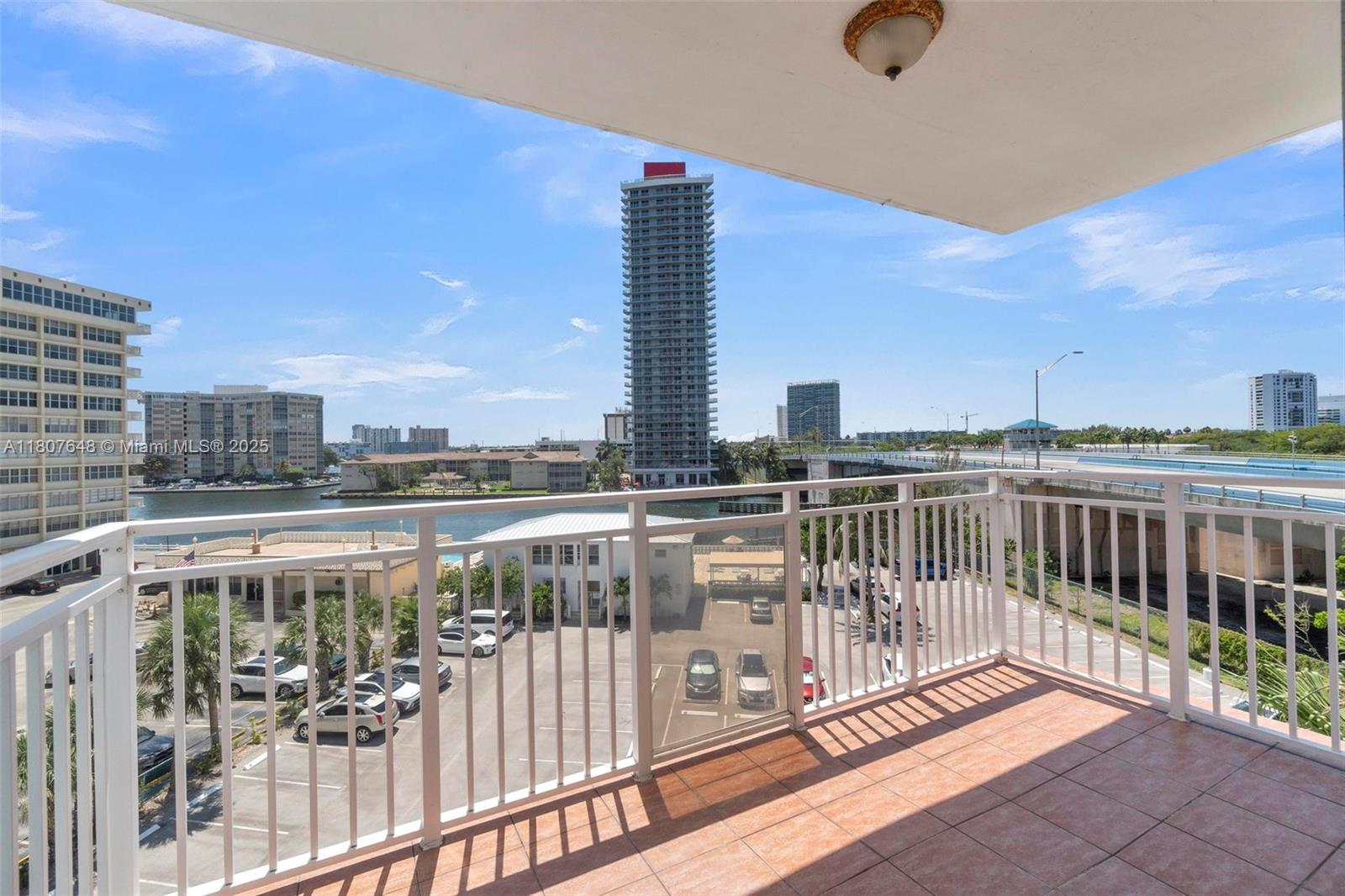 1801 S Ocean Dr 538