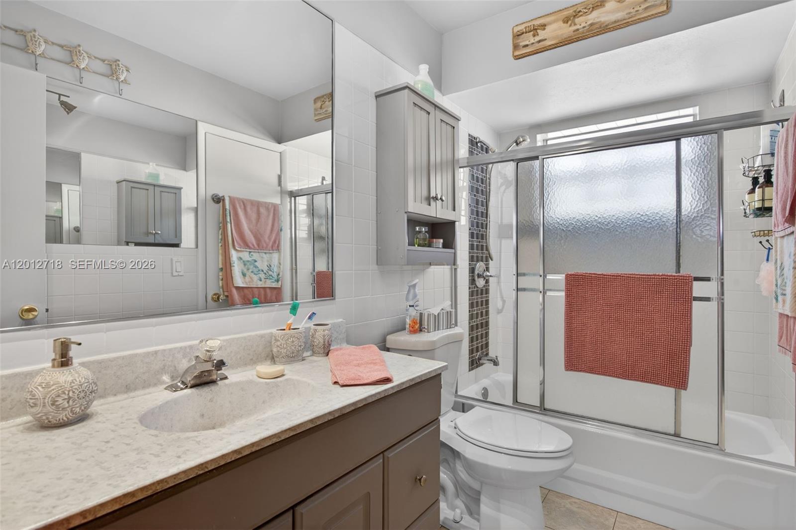 KENWOOD HALL CONDO - Residential