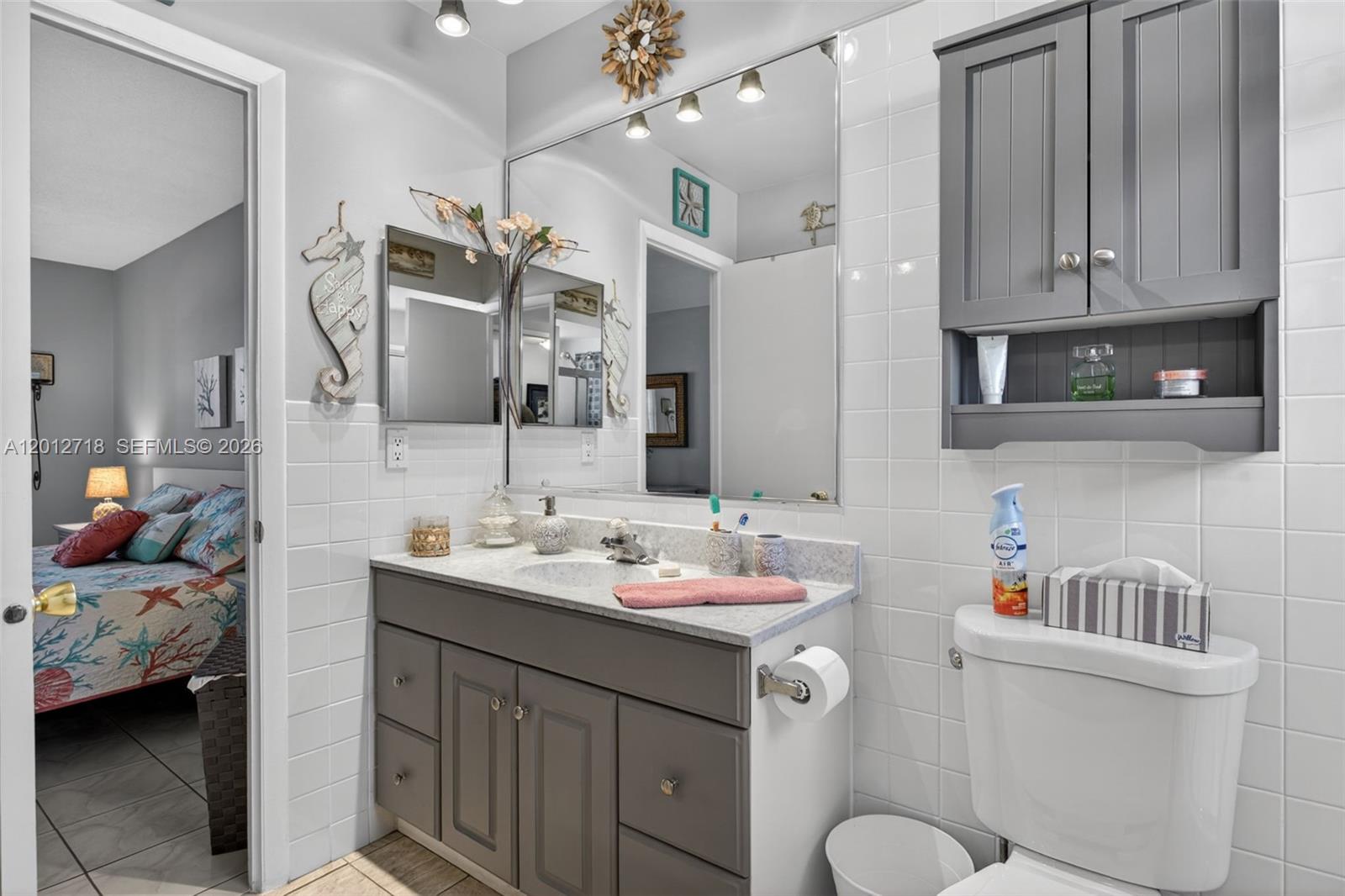 KENWOOD HALL CONDO - Residential