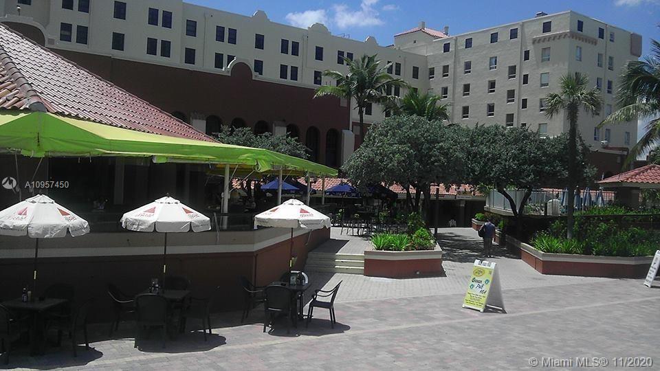 HOLLYWOOD BEACH RESORT CO - Residential Lease