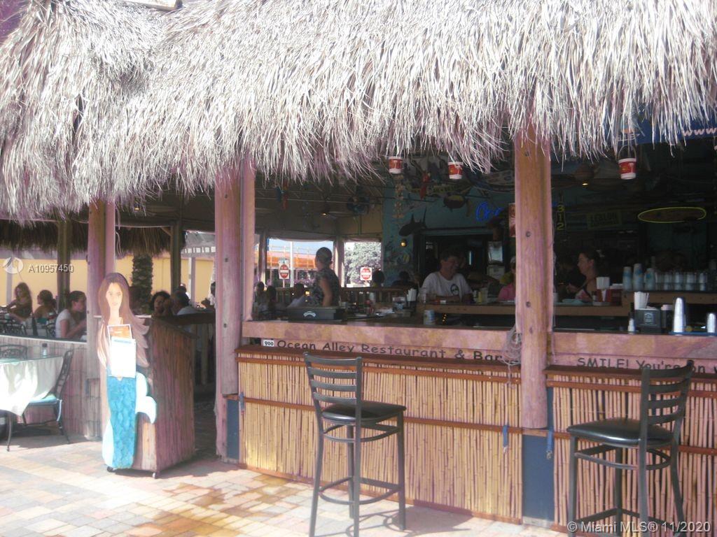 HOLLYWOOD BEACH RESORT CO - Residential Lease