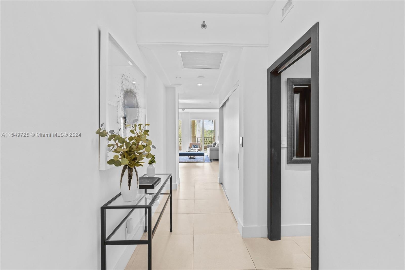 SEASIDE CONDO - Residential Lease