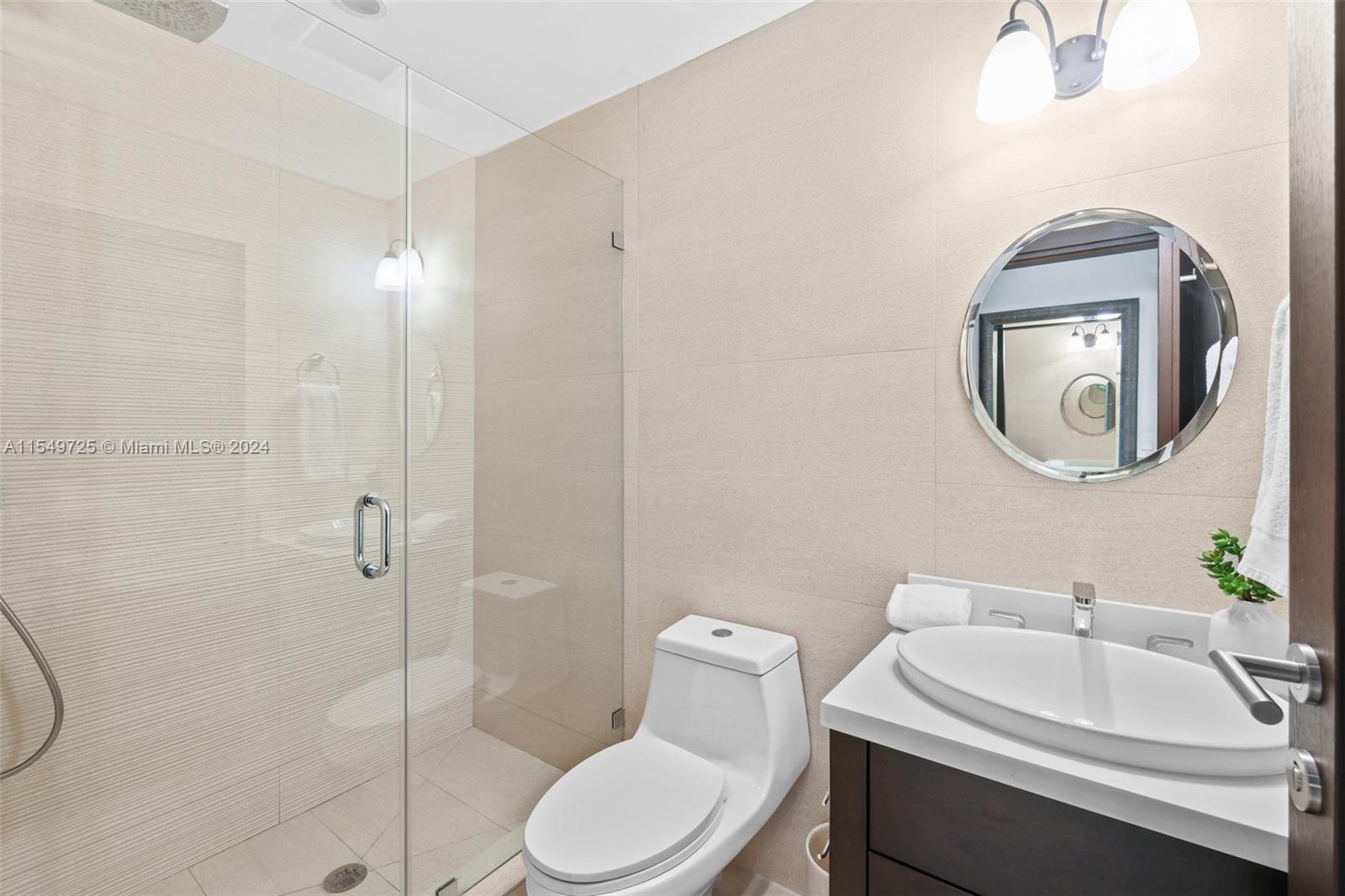 SEASIDE CONDO - Residential Lease