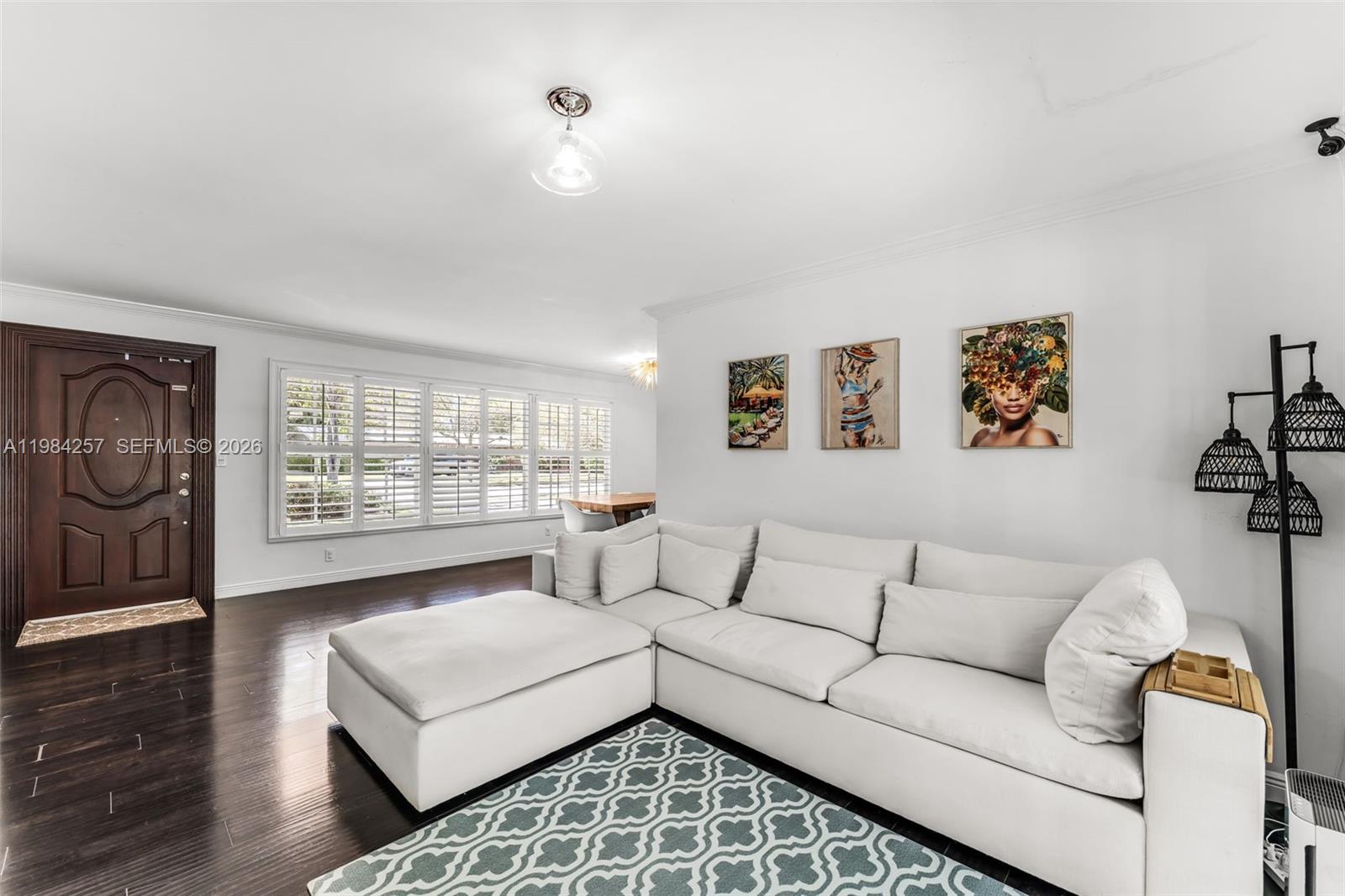 BUZ CARL ESTATES - Residential