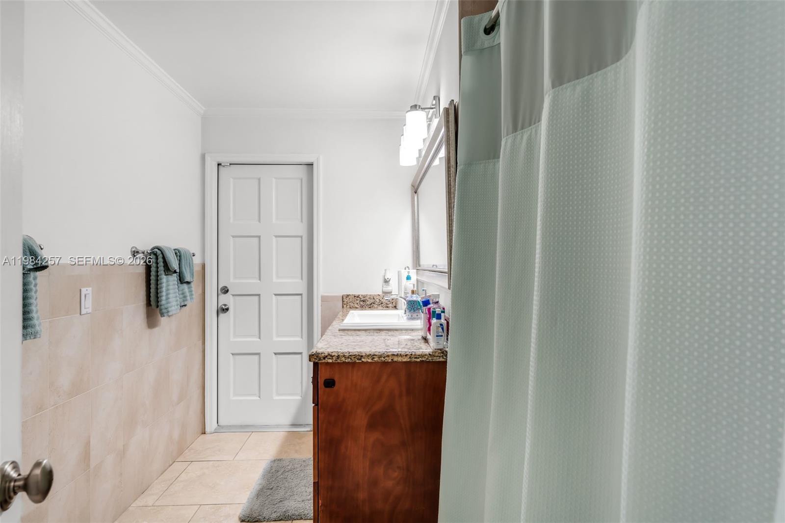 BUZ CARL ESTATES - Residential