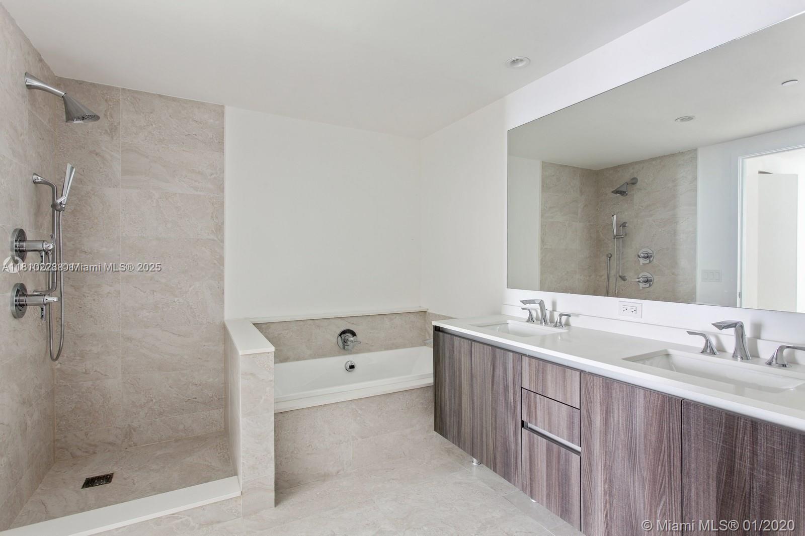 ARIA ON THE BAY CONDO - Residential Lease