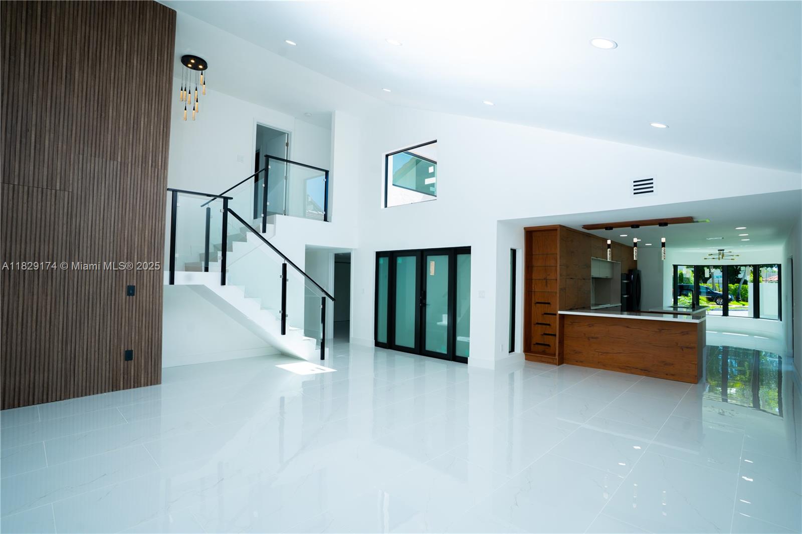 THE MISSIONS - Residential