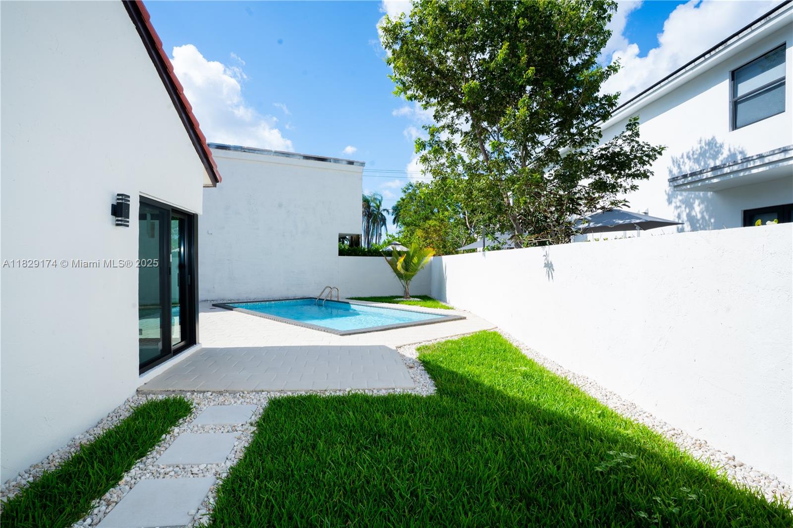 THE MISSIONS - Residential