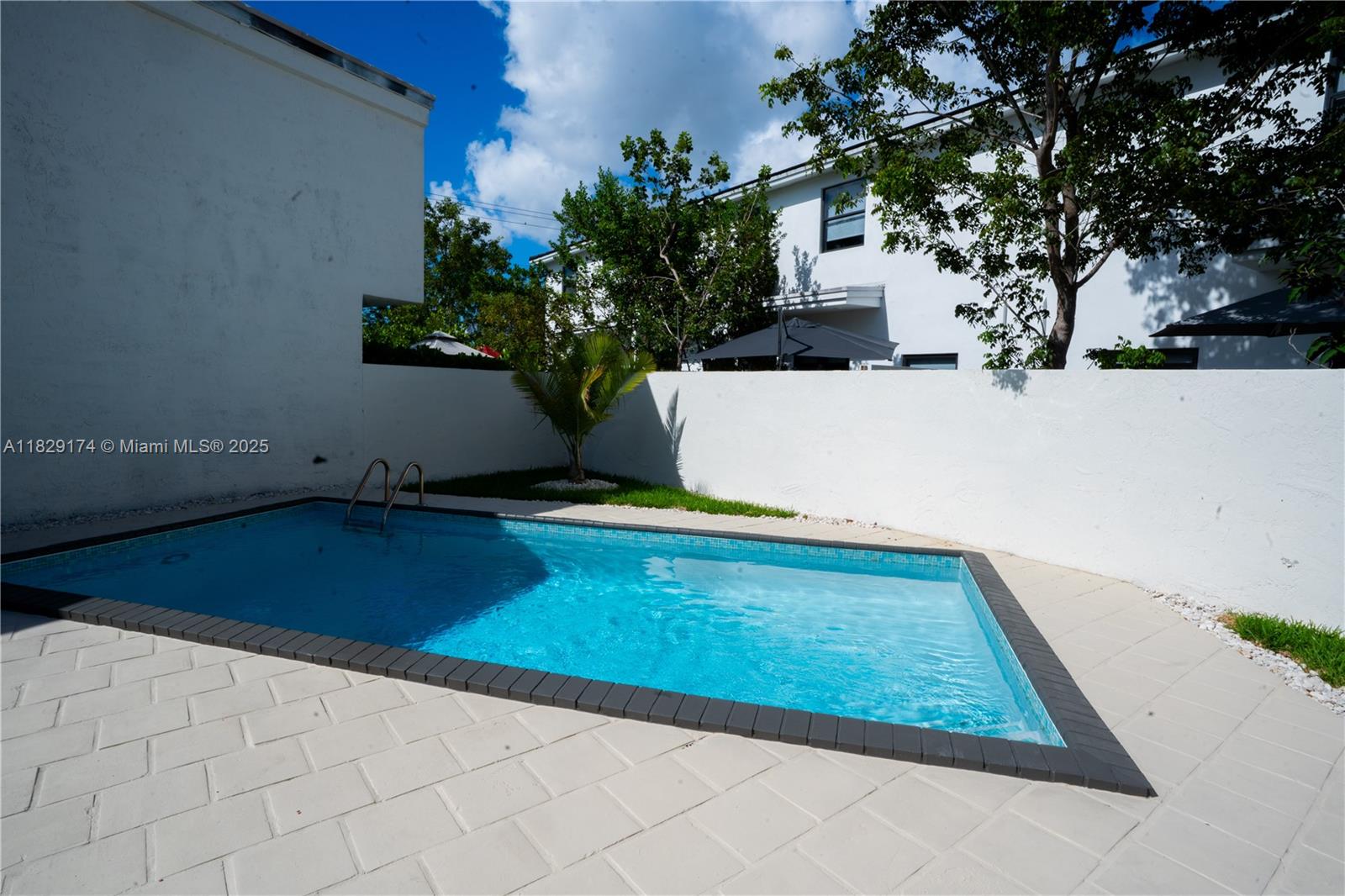 THE MISSIONS - Residential