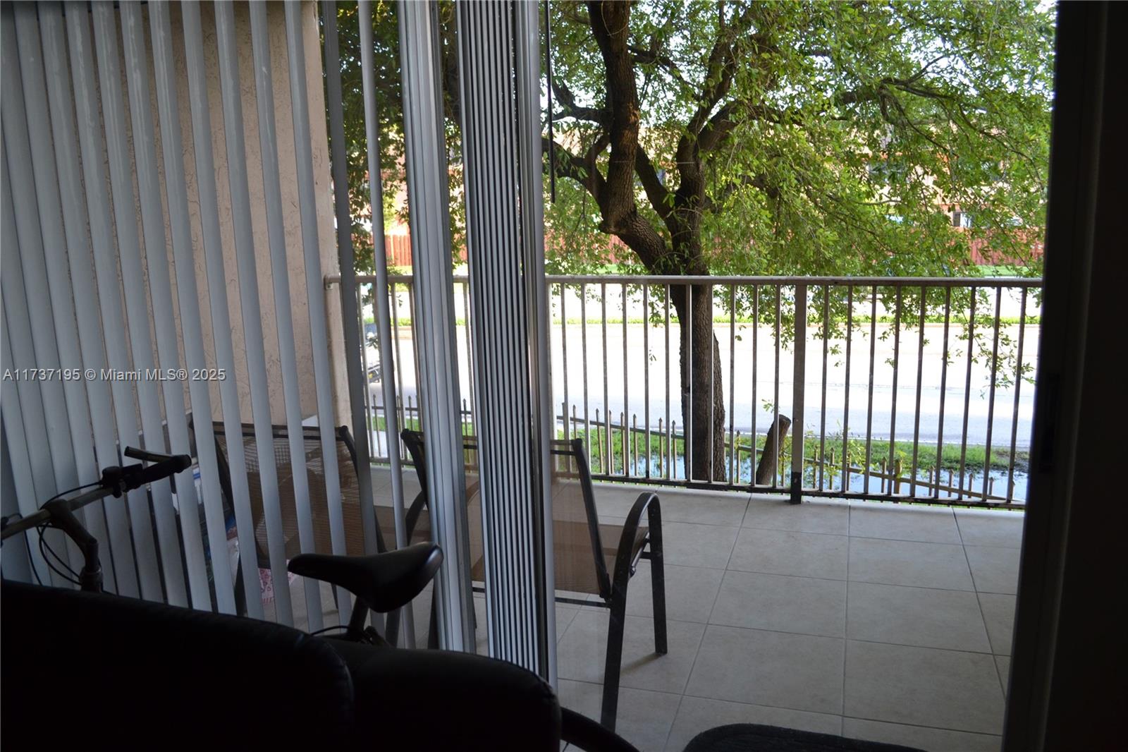 KENDALL LAKE TOWERS CONDO - Residential