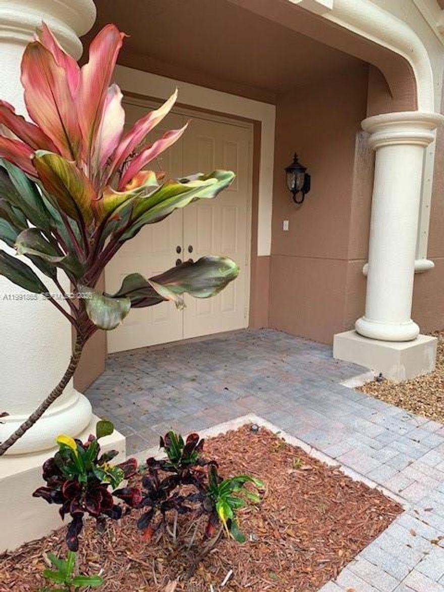 GREAT UNIT IN EXCLUSIVE LEGENDS AT WESTON HILLS. FIRST FLOOR - NO STAIRS. RENOVATED KITCHEN.
GRANITE COUNTER TOPS. STAINLESS STEEL APPLIANCES. CONVERTIBLE 3RD BEDROOM/DEN. SCREENED PATIO.
LAMINATED FLOORS. HURRICANE SHUTTERS. LAUNDRY ROOM. 2 CAR GARAGE. TENANT IN UNIT UNTIL MAY 31ST, 2026. 24 HOURS APPOINTMENTS. SHOWING ASSIST FOR SHOWINGS. ALLOW TIME TO CONFIRM.