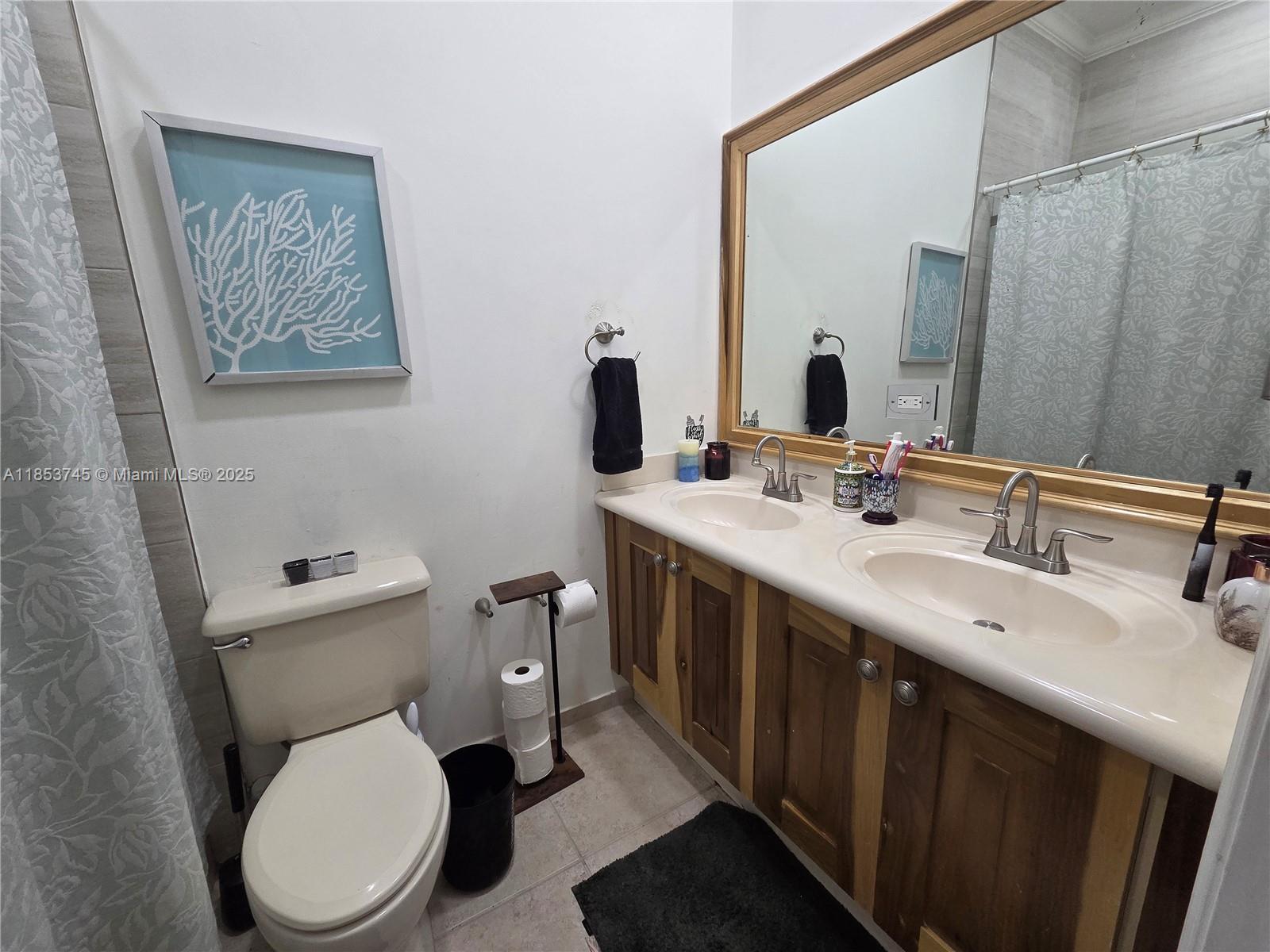 SECTOR 2-PARCELS 17 18 19 - Residential Lease