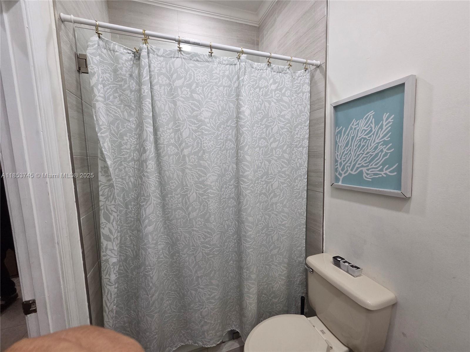 SECTOR 2-PARCELS 17 18 19 - Residential Lease