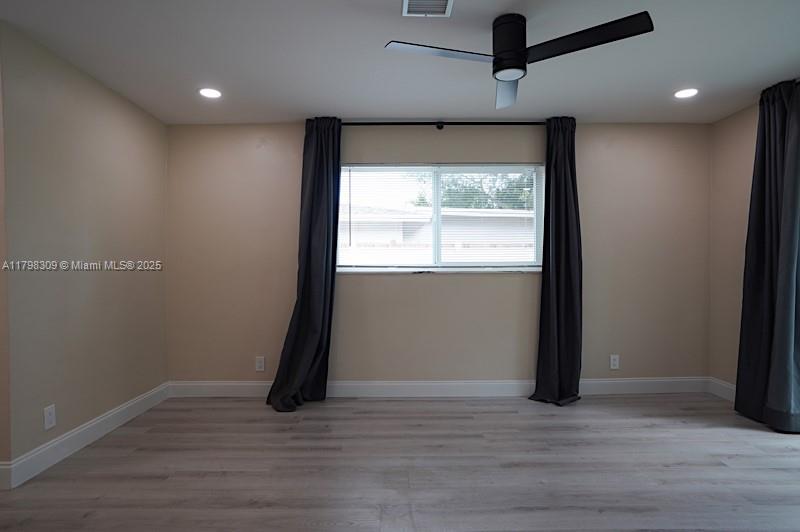 BOCA RATON SQUARE UNIT 3 - Residential Lease
