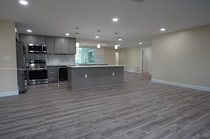 BOCA RATON SQUARE UNIT 3 - Residential Lease